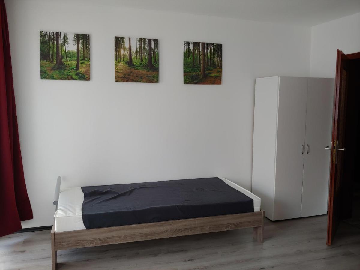 Ferienwohnung Duisburg Beeck Exterior foto
