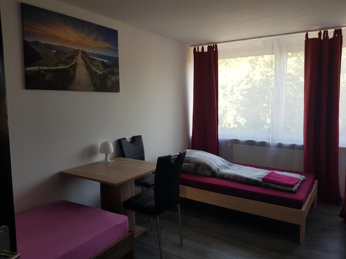 Ferienwohnung Duisburg Beeck Exterior foto